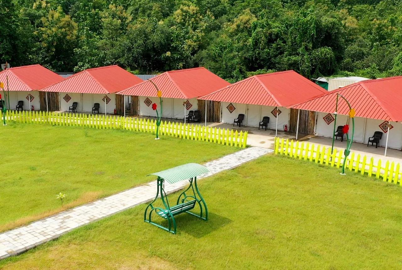 Praveg Tent City Narmada, Statue Of Unity Kevadia Exterior photo